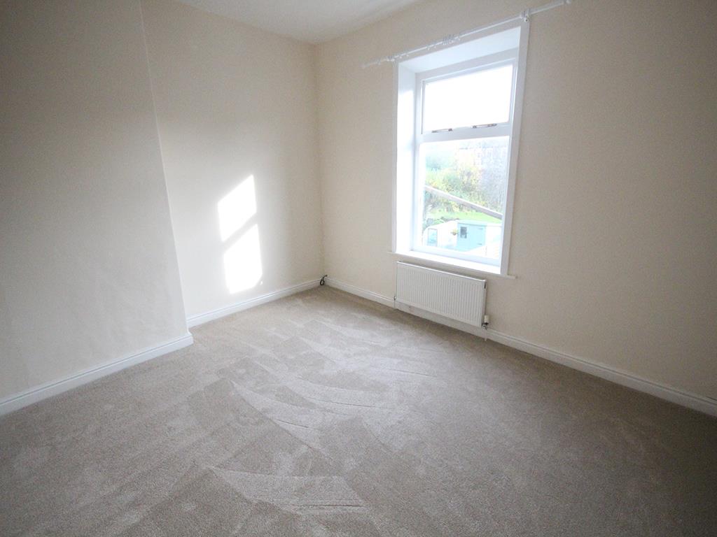 2 bedroom terraced house For Sale in Earby - 2015-10-31 10.28.43.jpg